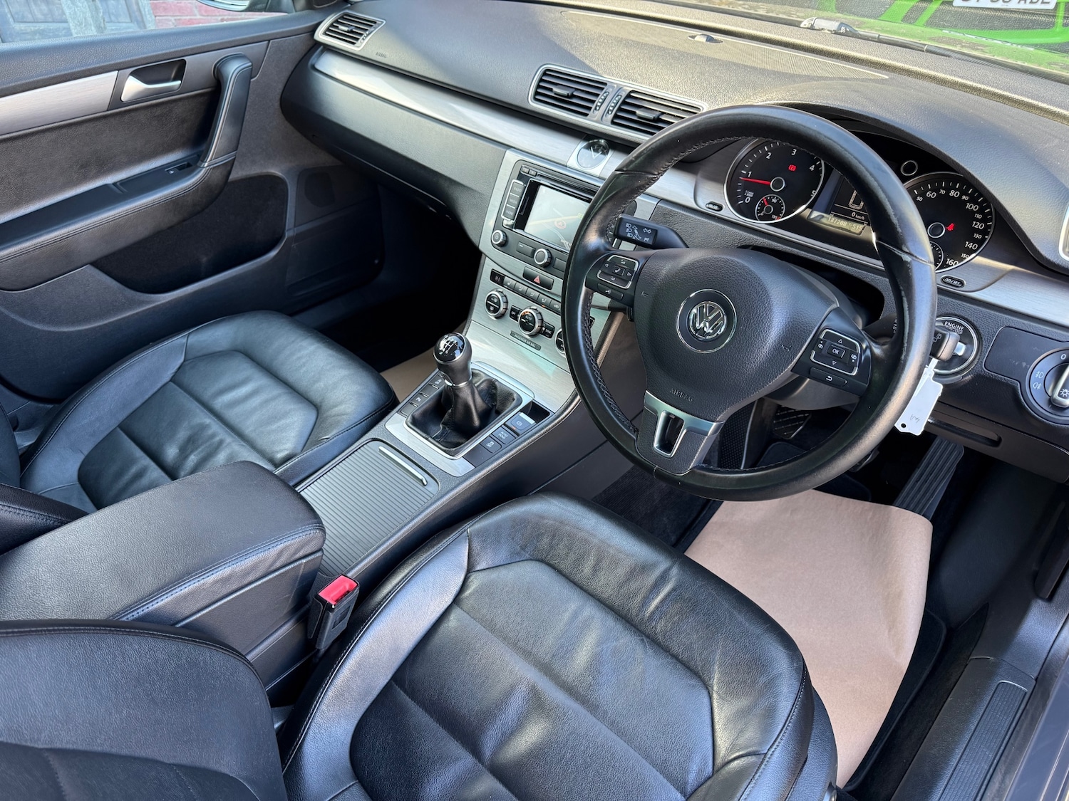 Used Volkswagen Passat 2014 for sale - 76374785: Photo 9