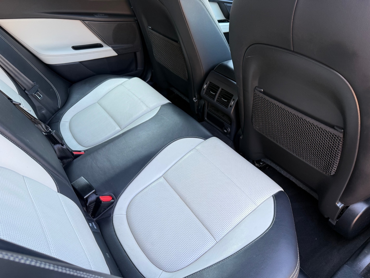 Used Jaguar XE 2016 for sale - 77945251: Photo 18