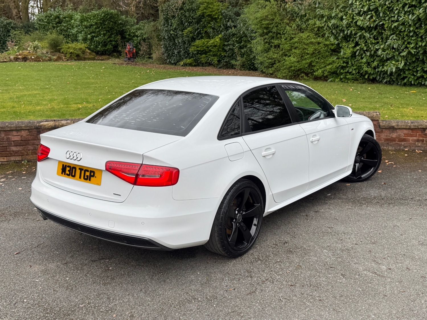 Used Audi A4 2012 for sale - 78028275: Photo 4