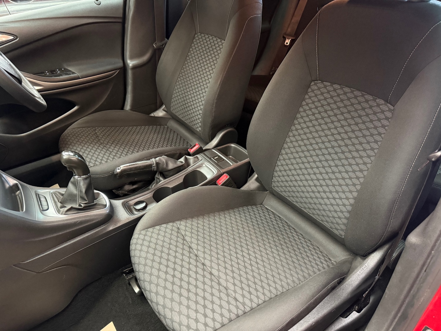 Used Vauxhall Astra 2018 for sale - 77630040: Photo 20