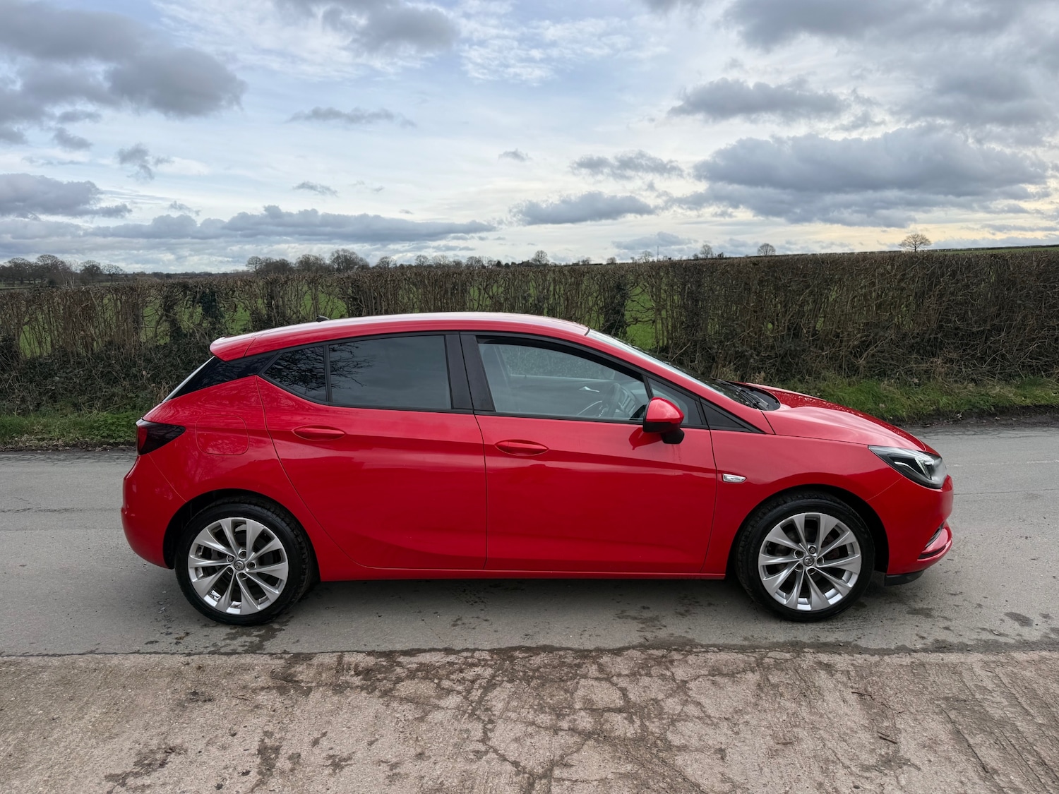 Used Vauxhall Astra 2018 for sale - 77630040: Photo 6