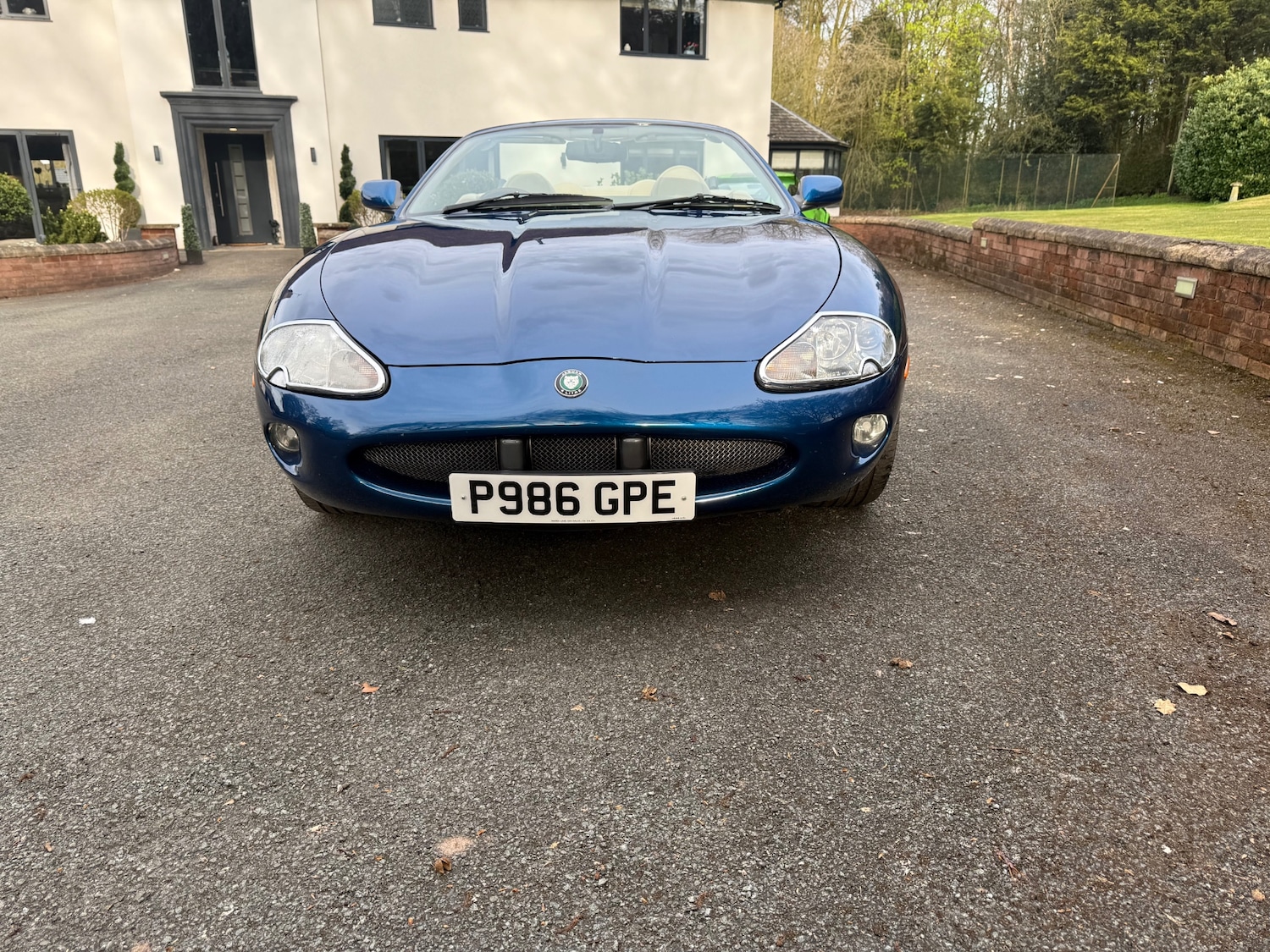 Used Jaguar XK8 1997 for sale - 78112653: Photo 2