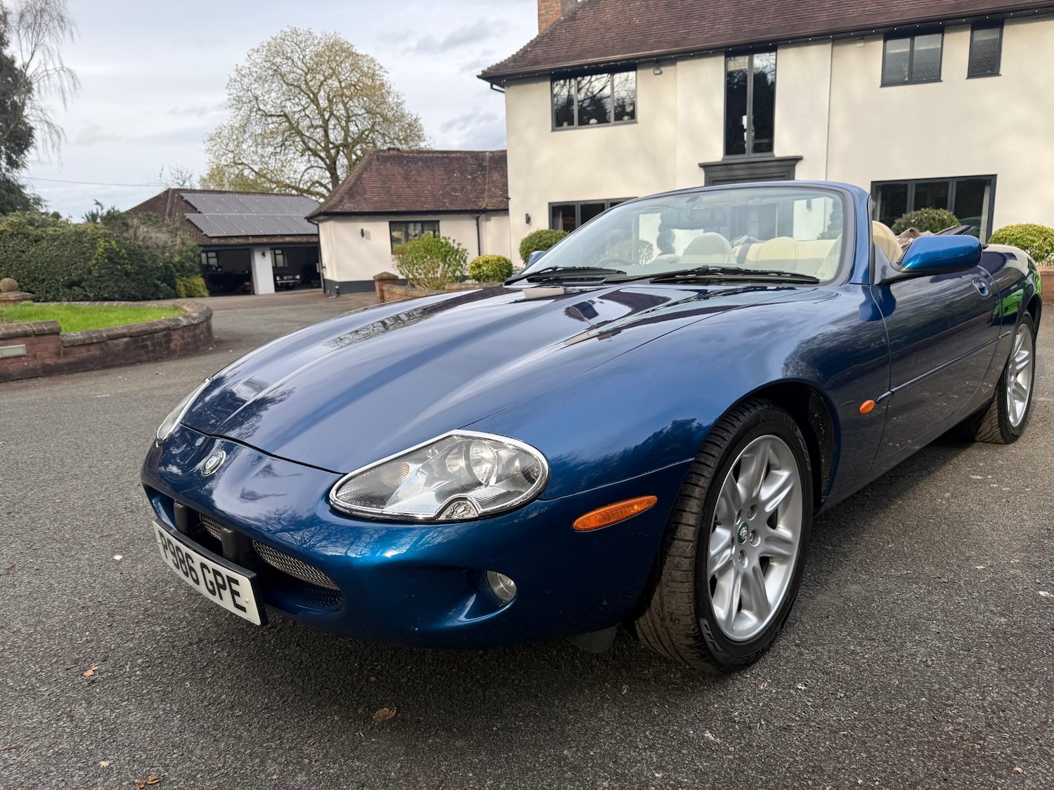 Used Jaguar XK8 1997 for sale - 78112653: Photo 3