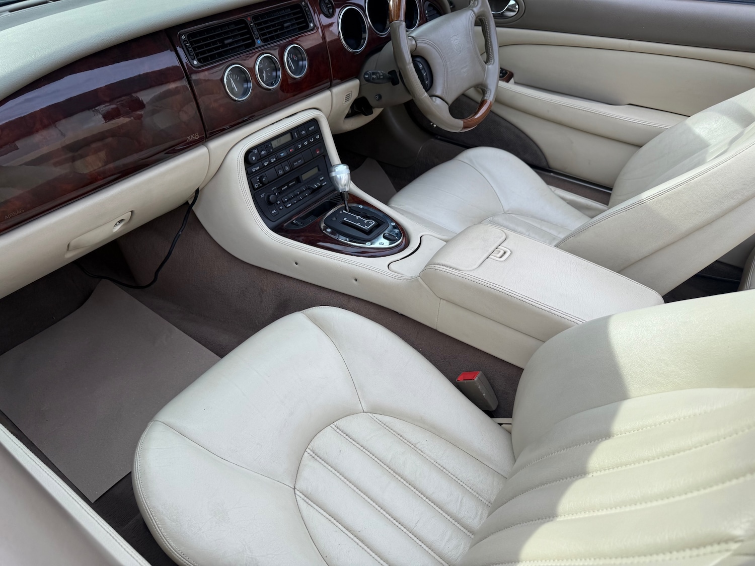 Used Jaguar XK8 1997 for sale - 78112653: Photo 7