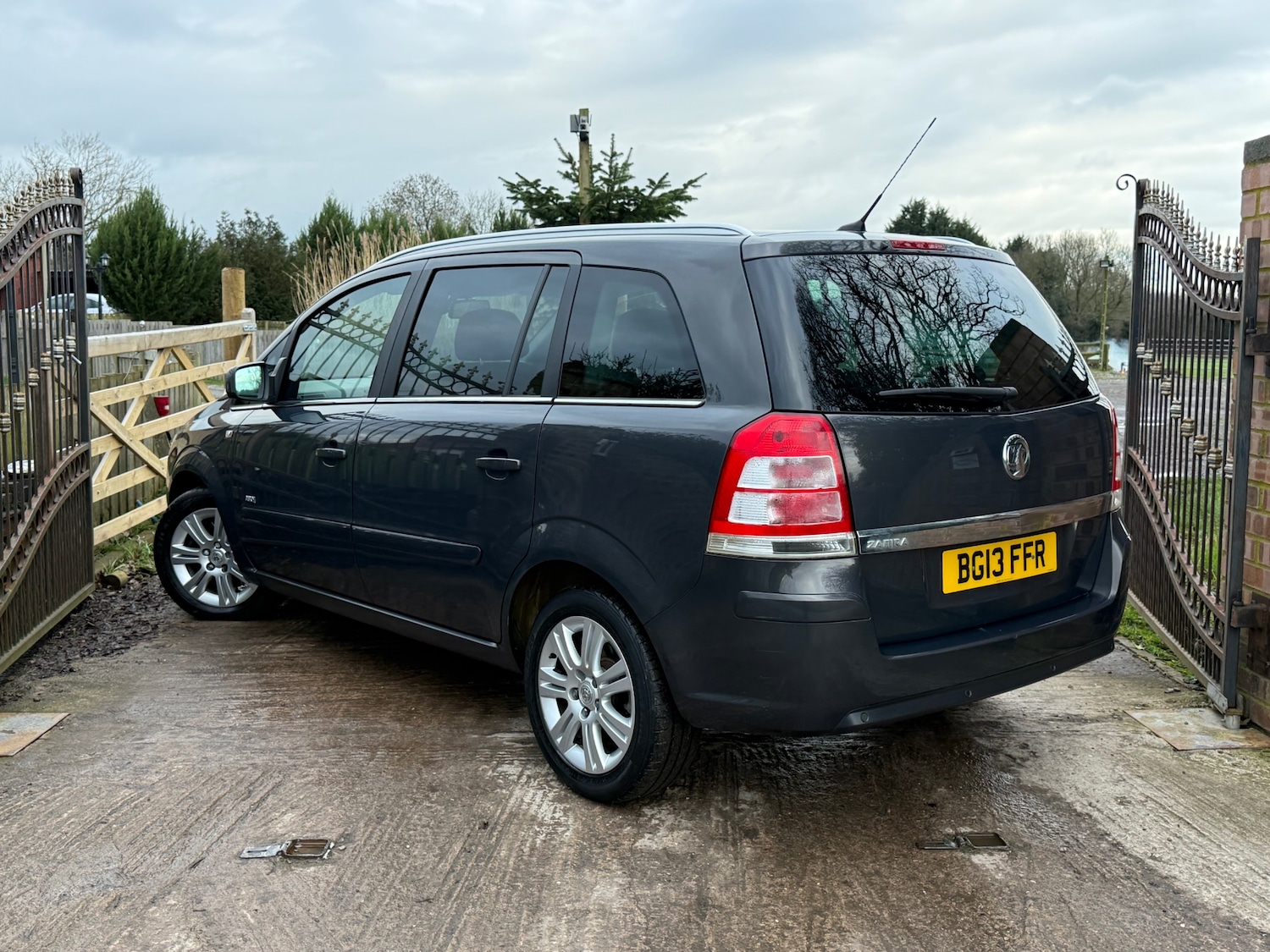 Used Vauxhall Zafira 2013 for sale - 77491099: Photo 5