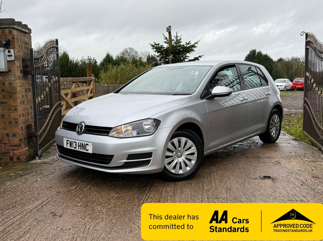 Used Volkswagen Golf 2013 for sale - 76541540: Photo 1