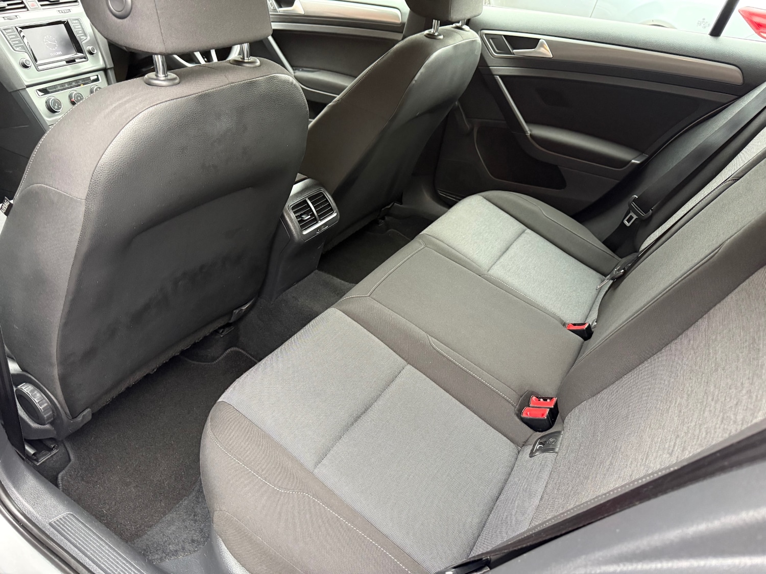 Used Volkswagen Golf 2013 for sale - 76541540: Photo 11