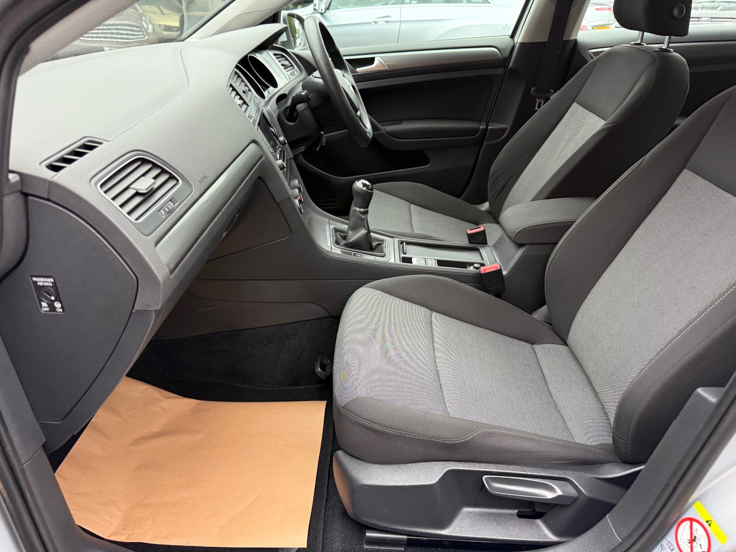 Used Volkswagen Golf 2013 for sale - 76541540: Photo 20