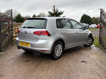 Used Volkswagen Golf 2013 for sale - 76541540: Photo
