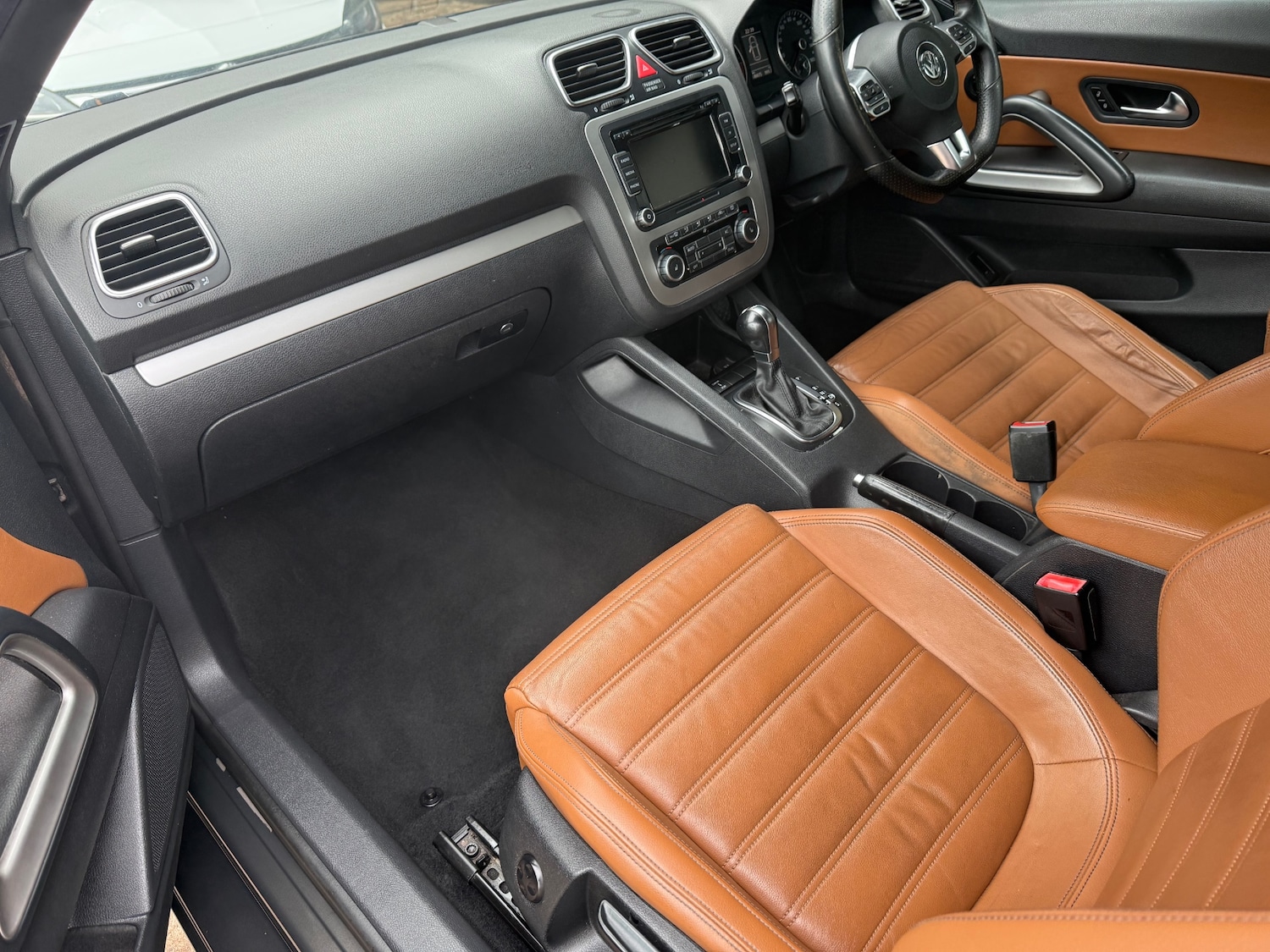 Used Volkswagen Scirocco 2010 for sale - 78099037: Photo 10