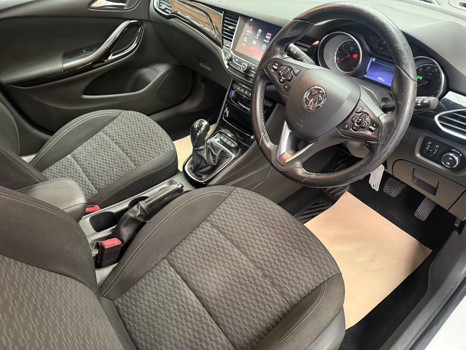 Used Vauxhall Astra 2017 for sale - 77460005: Photo 13