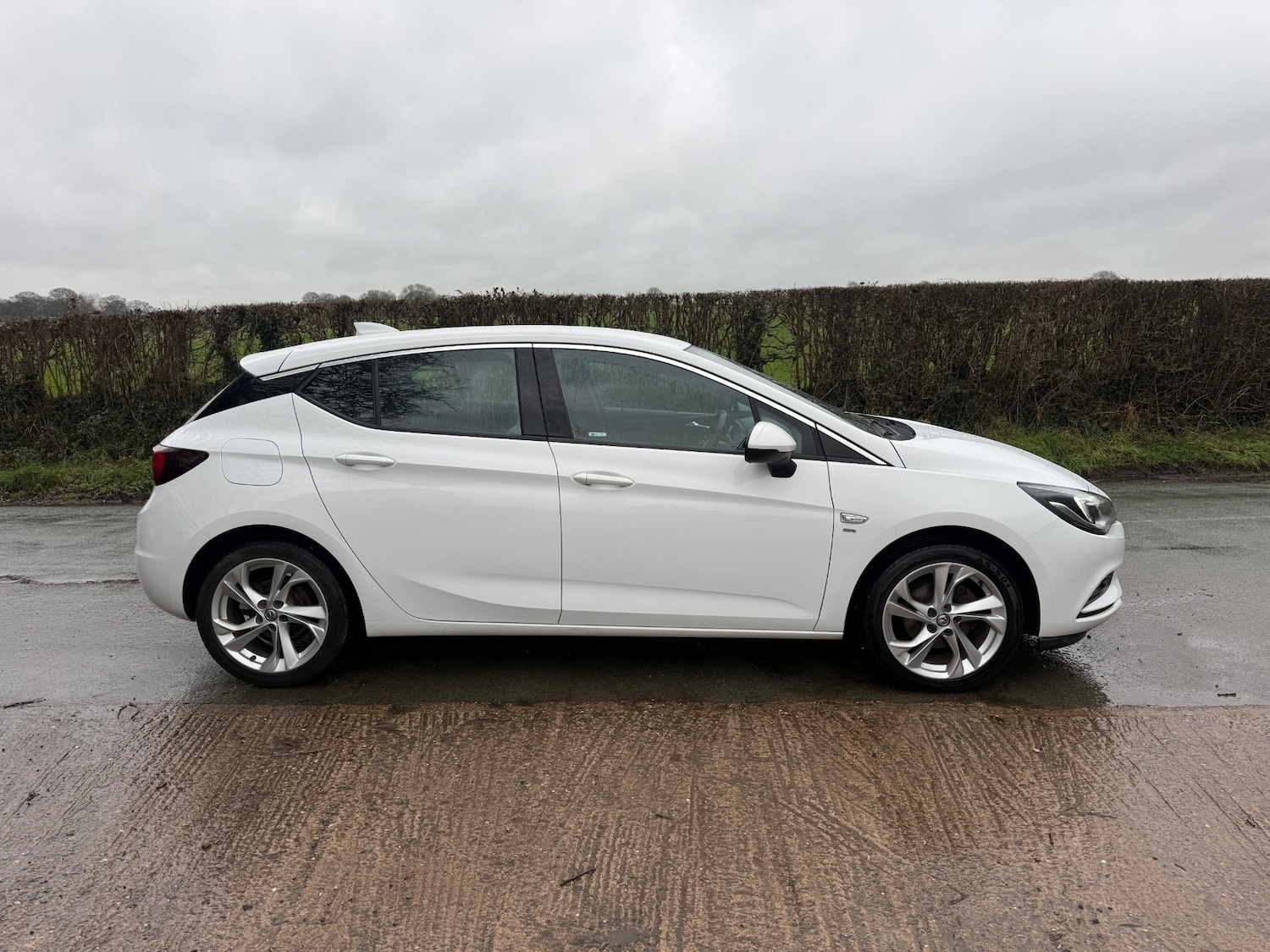 Used Vauxhall Astra 2017 for sale - 77460005: Photo 6