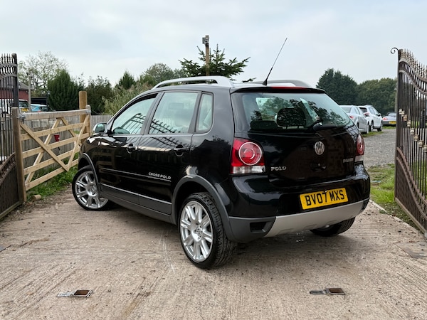 Used Volkswagen Polo 2007 for sale - 76246269: Photo 4