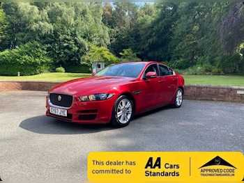 Used Jaguar XE 2017 for sale - 78993869: Photo