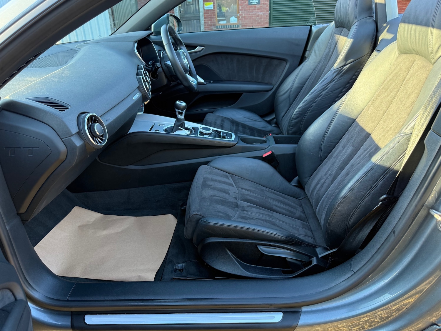 Used Audi TT 2016 for sale - 76693070: Photo 12