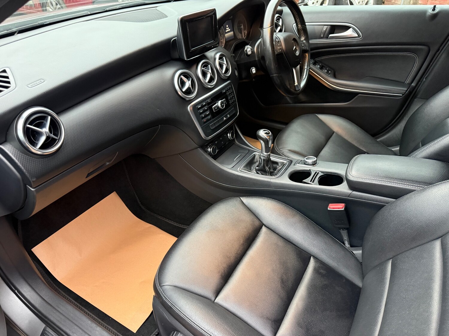 Used Mercedes-Benz A-Class 2015 for sale - 77032842: Photo 10