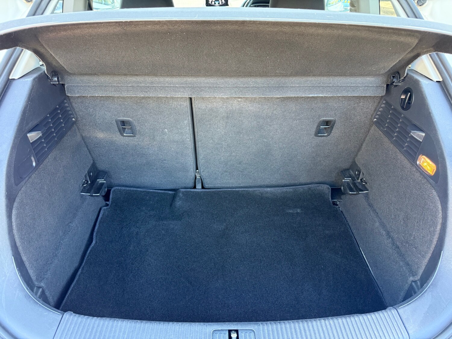 Used Audi A1 2015 for sale - 77916077: Photo 12