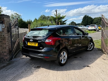 Used Ford Focus 2012 for sale - 75471009: Photo