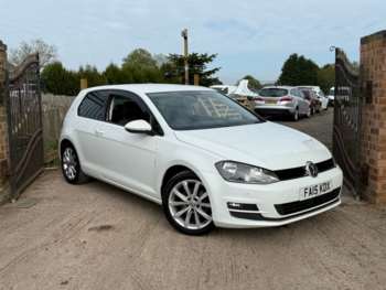 Used Volkswagen Golf 2015 for sale - 74576408: Photo