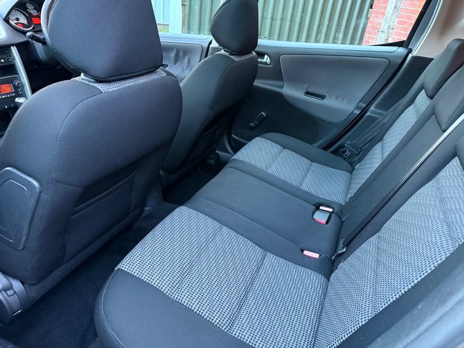 Used Peugeot 207 2009 for sale - 77240184: Photo 18