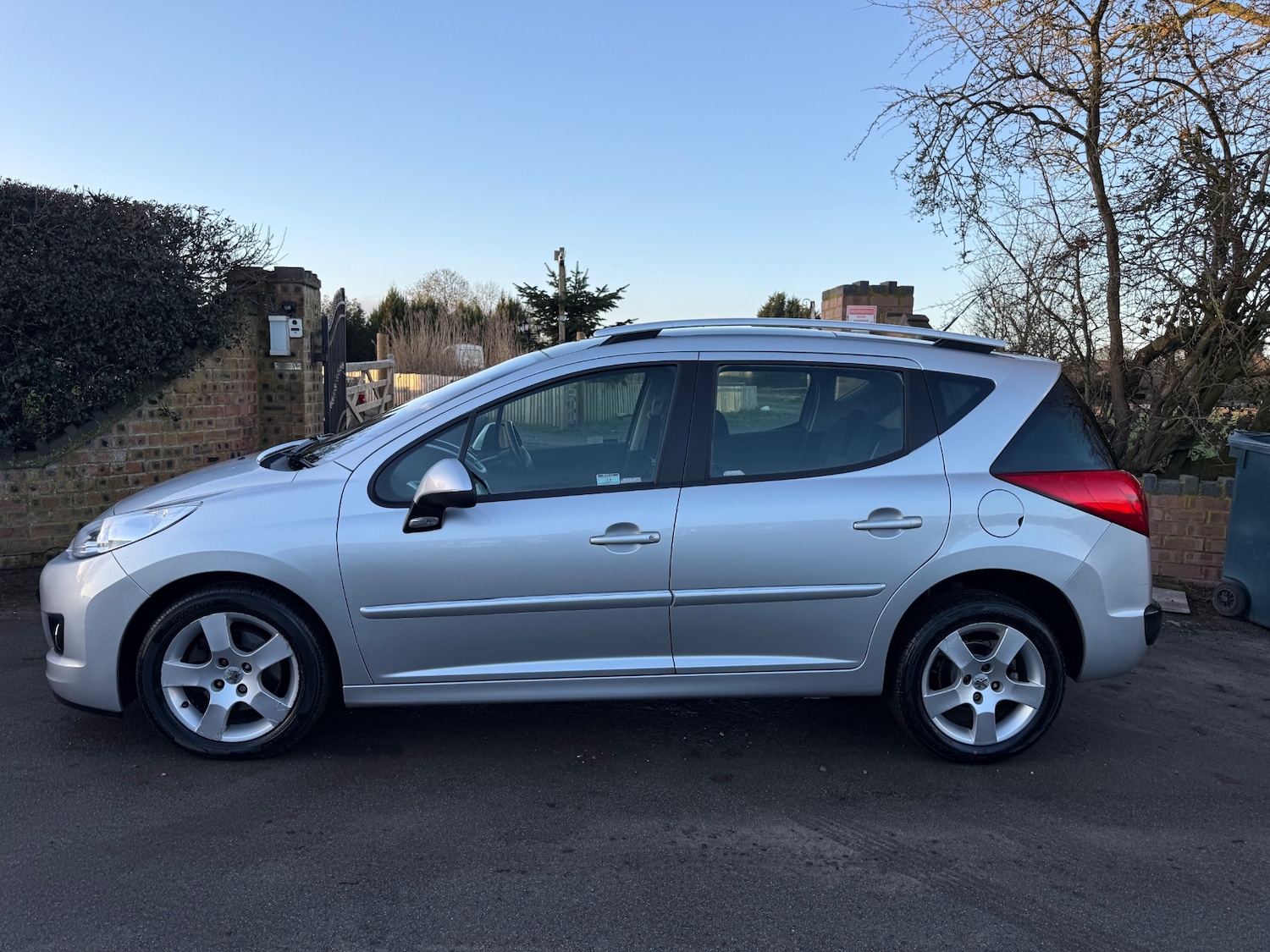 Used Peugeot 207 2009 for sale - 77240184: Photo 9
