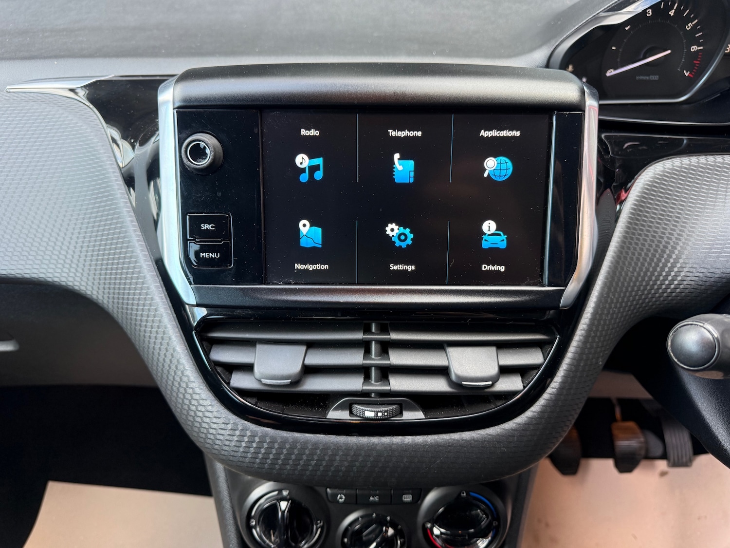 Used Peugeot 208 2017 for sale - 77833380: Photo 10