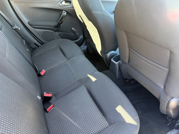 Used Peugeot 208 2016 for sale - 76037159: Photo 12