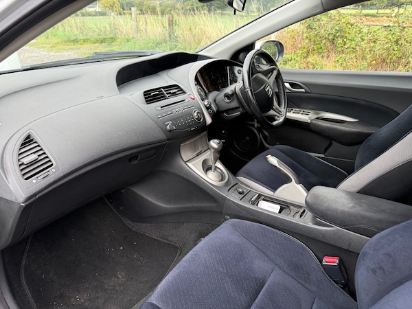 Used Honda Civic 2007 for sale - 76093816: Photo 9