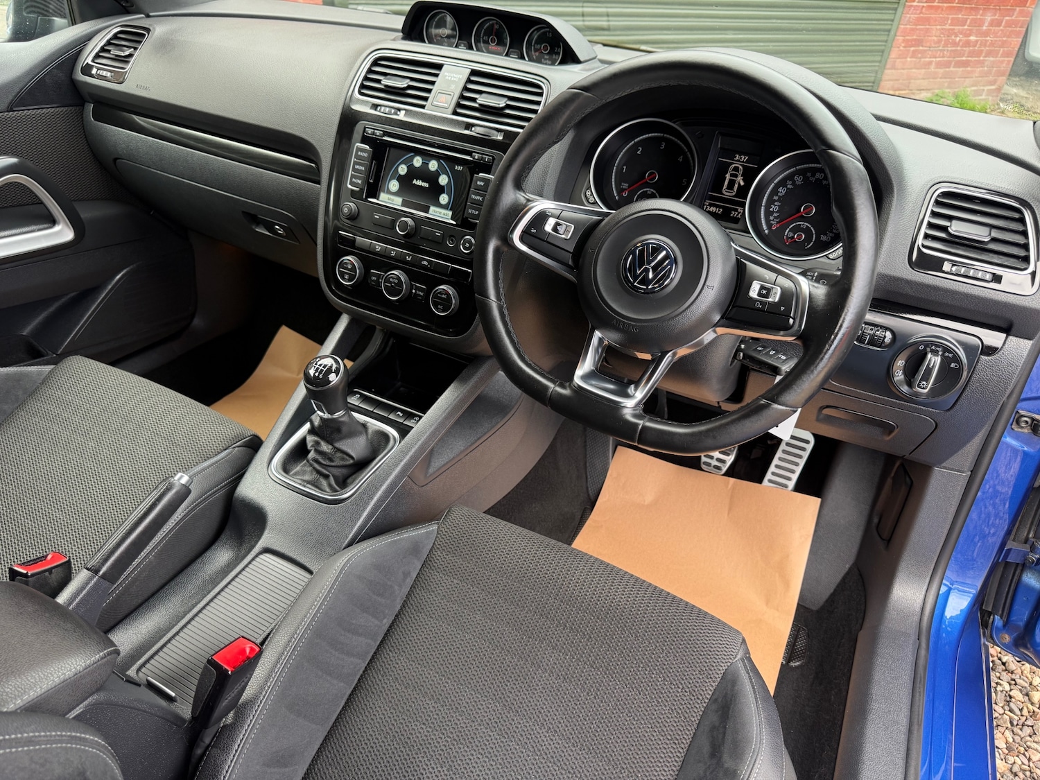 Used Volkswagen Scirocco 2014 for sale - 76332072: Photo 11