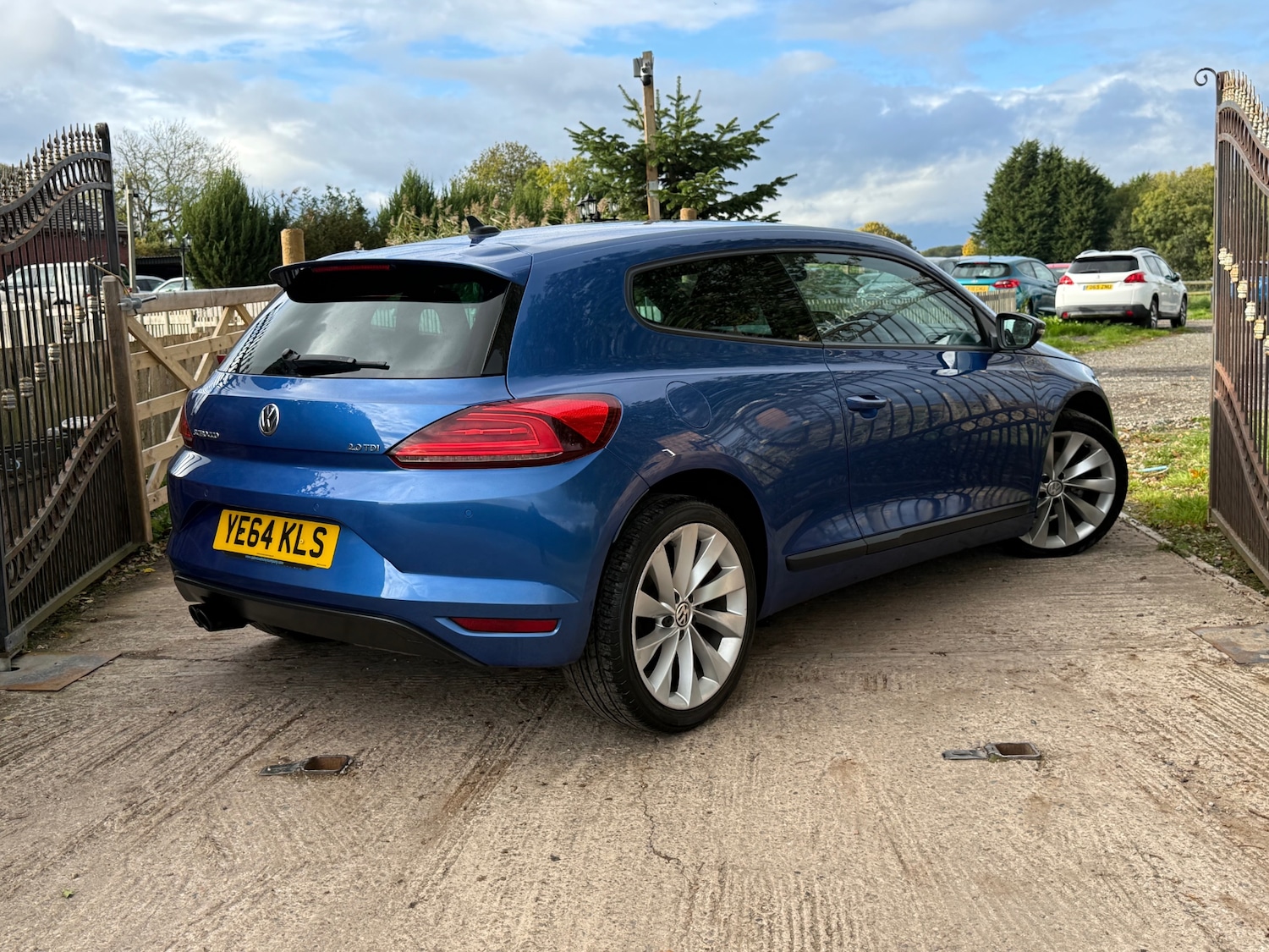 Used Volkswagen Scirocco 2014 for sale - 76332072: Photo 4