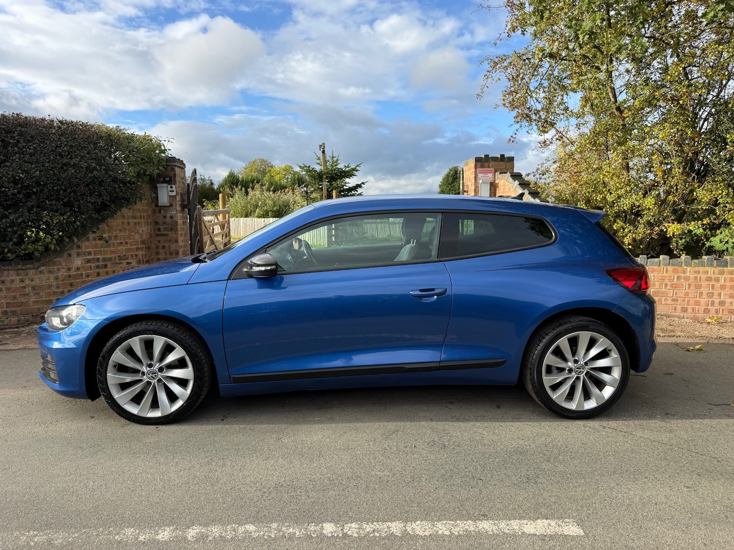 Used Volkswagen Scirocco 2014 for sale - 76332072: Photo 7