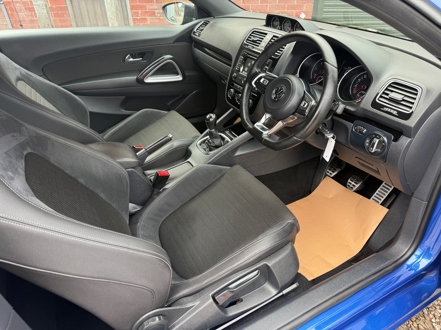 Used Volkswagen Scirocco 2014 for sale - 76332072: Photo 9