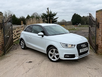 Used Audi A1 2016 for sale - 77590377: Photo