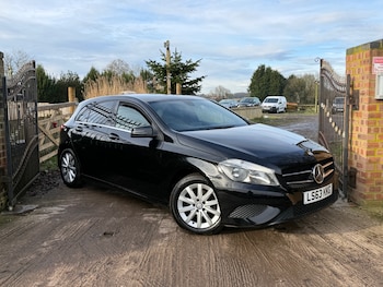 Used Mercedes-Benz A-Class 2013 for sale - 77196491: Photo