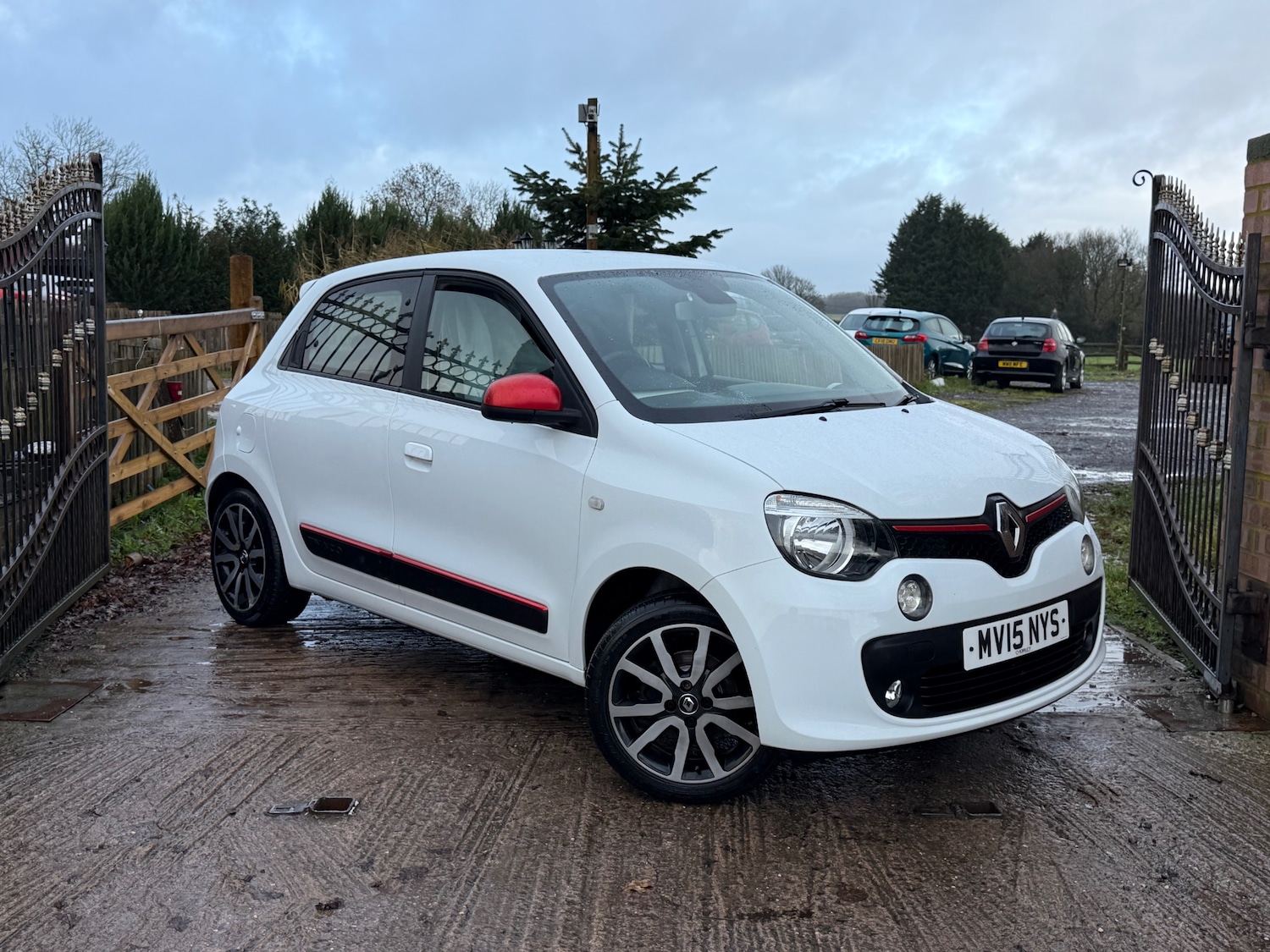 Used Renault Twingo 2015 for sale - 76845912: Photo 3