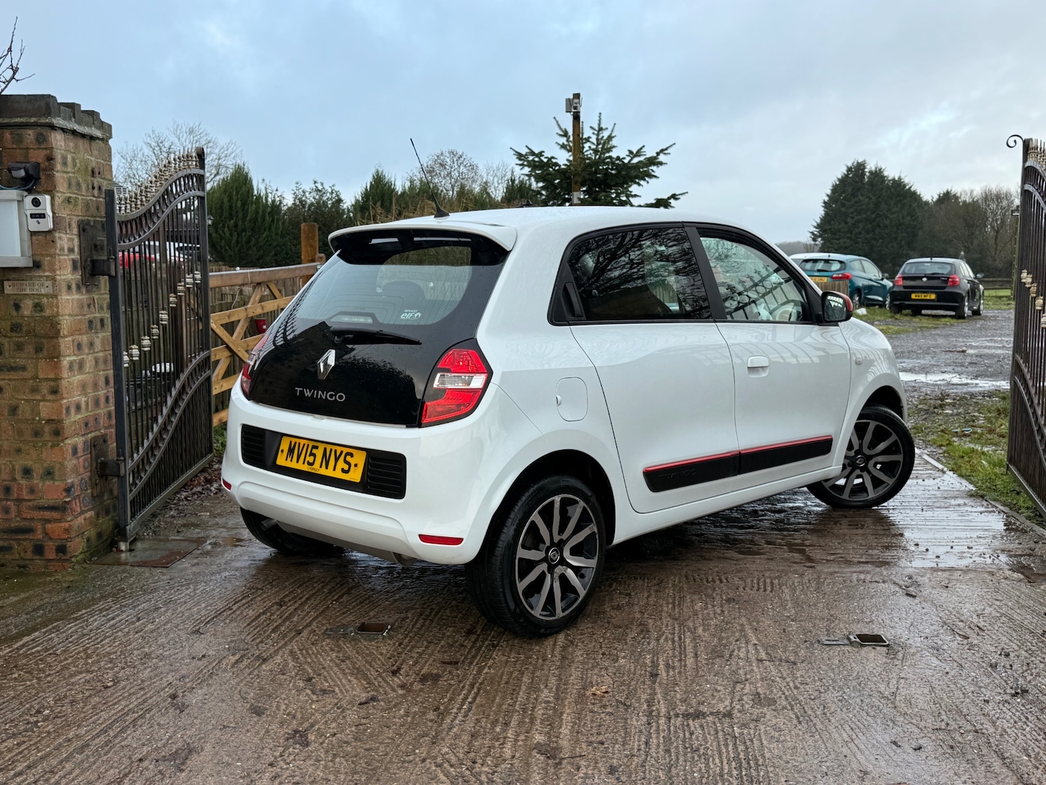 Used Renault Twingo 2015 for sale - 76845912: Photo 4