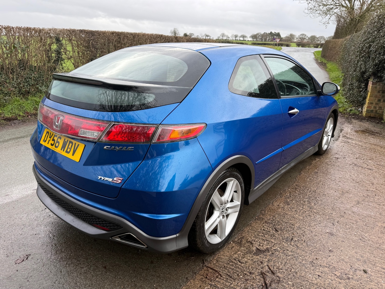 Used Honda Civic 2007 for sale - 77168000: Photo 12