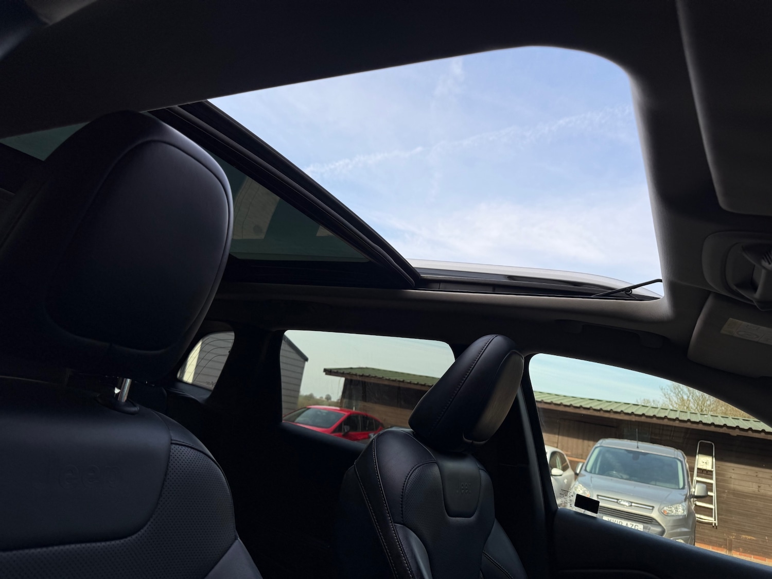 Used Jeep Cherokee 2015 for sale - 77950743: Photo 16