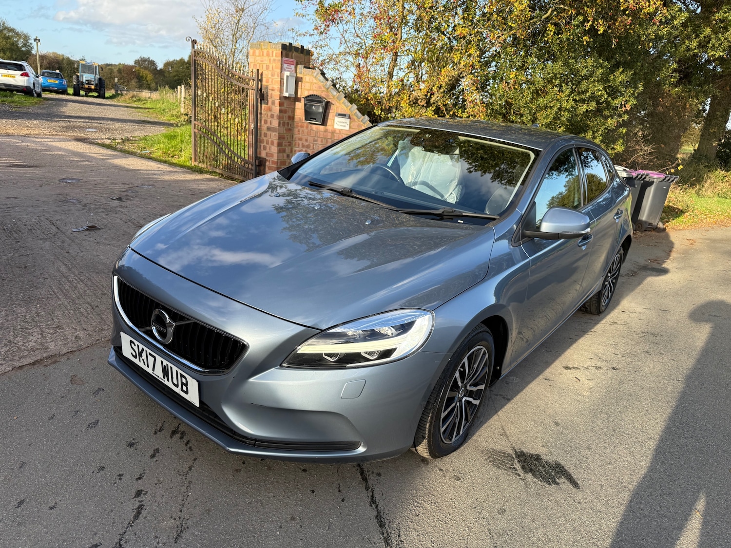 Used Volvo V40 2017 for sale - 76401892: Photo 16