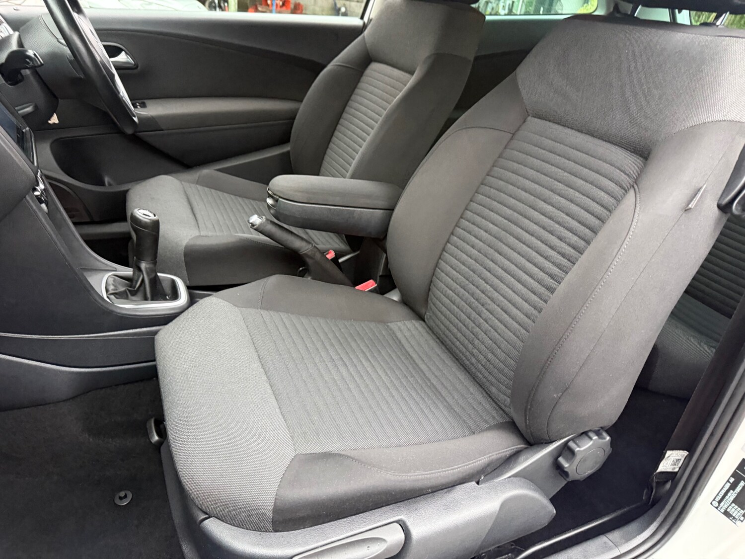 Used Volkswagen Polo 2011 for sale - 77897746: Photo 10