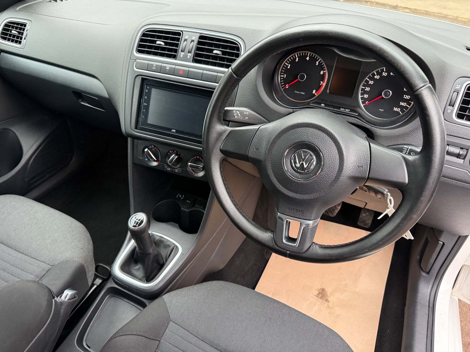 Used Volkswagen Polo 2011 for sale - 77897746: Photo 18