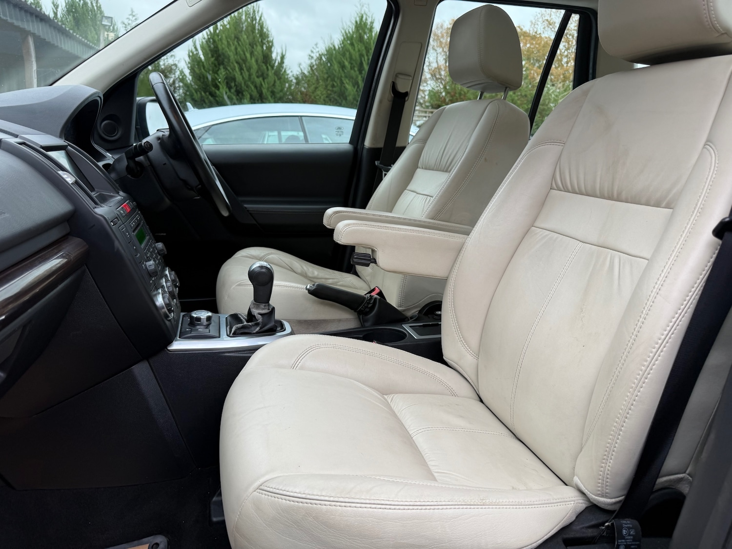 Used Land Rover Freelander 2011 for sale - 76542528: Photo 10