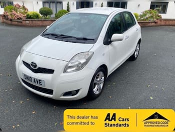 Used Toyota Yaris 2010 for sale - 79664164: Photo
