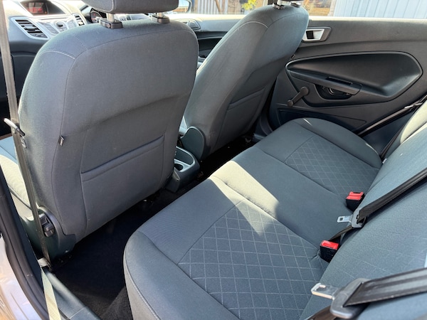 Used Ford Fiesta 2012 for sale - 74074095: Photo 11