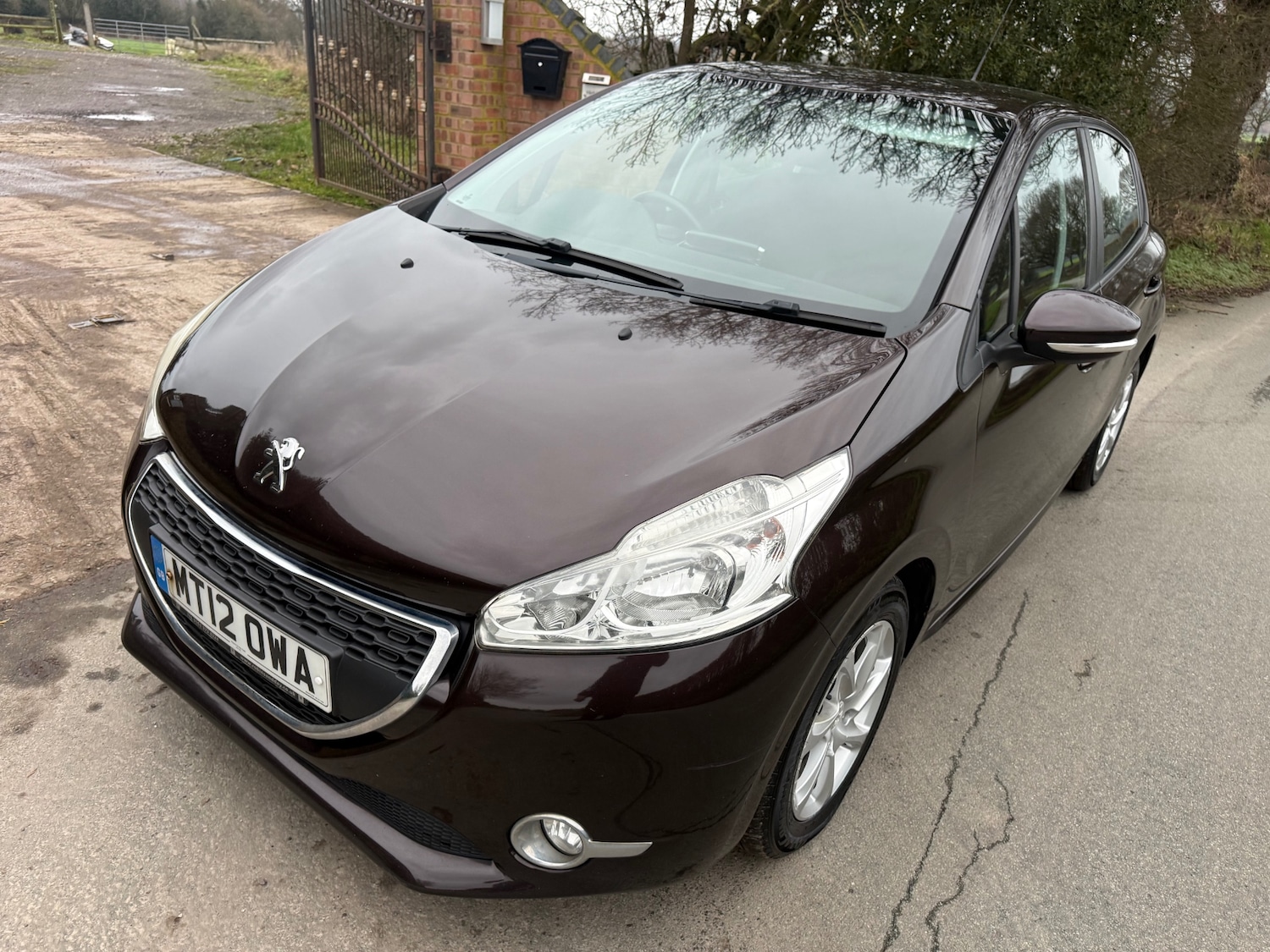 Used Peugeot 208 2012 for sale - 77406398: Photo 10
