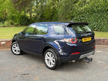Used Land Rover Discovery Sport 2015 for sale - 78555719: Photo