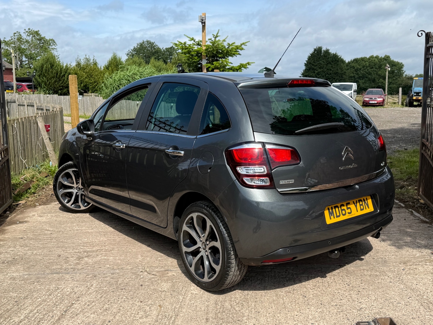 Vehicle 5