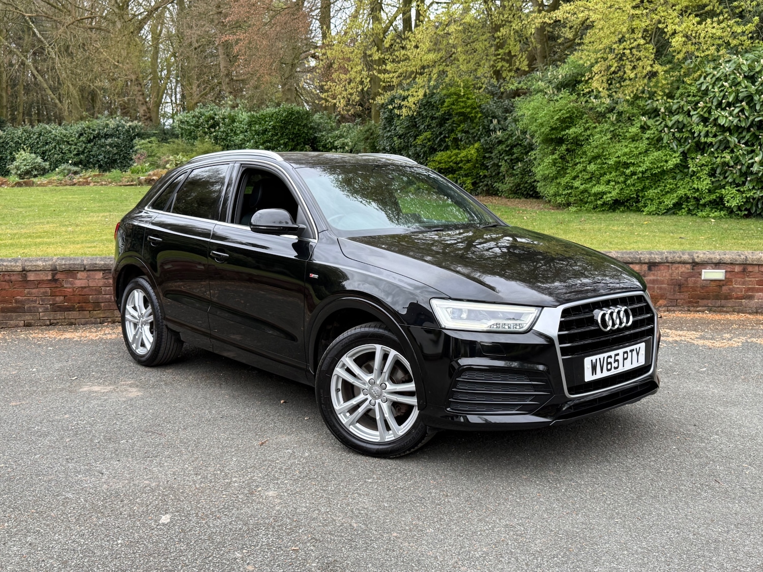 Used Audi Q3 2015 for sale - 78178345: Photo 3