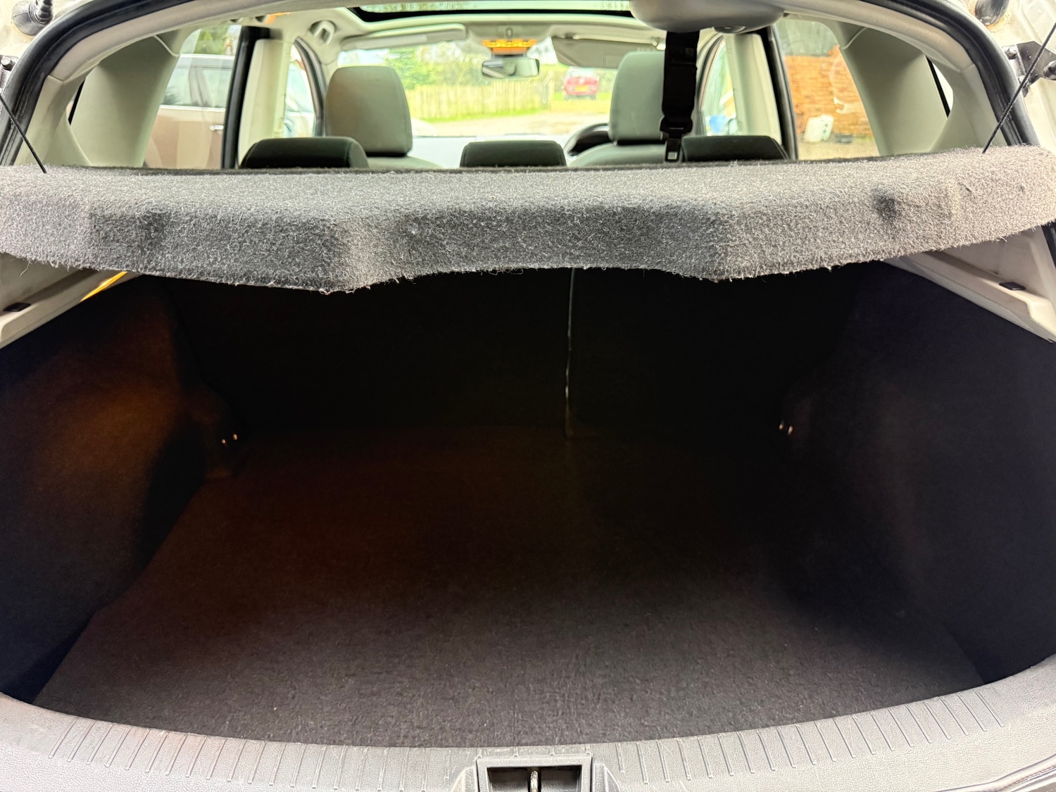 Used Nissan Qashqai 2012 for sale - 77180685: Photo 12