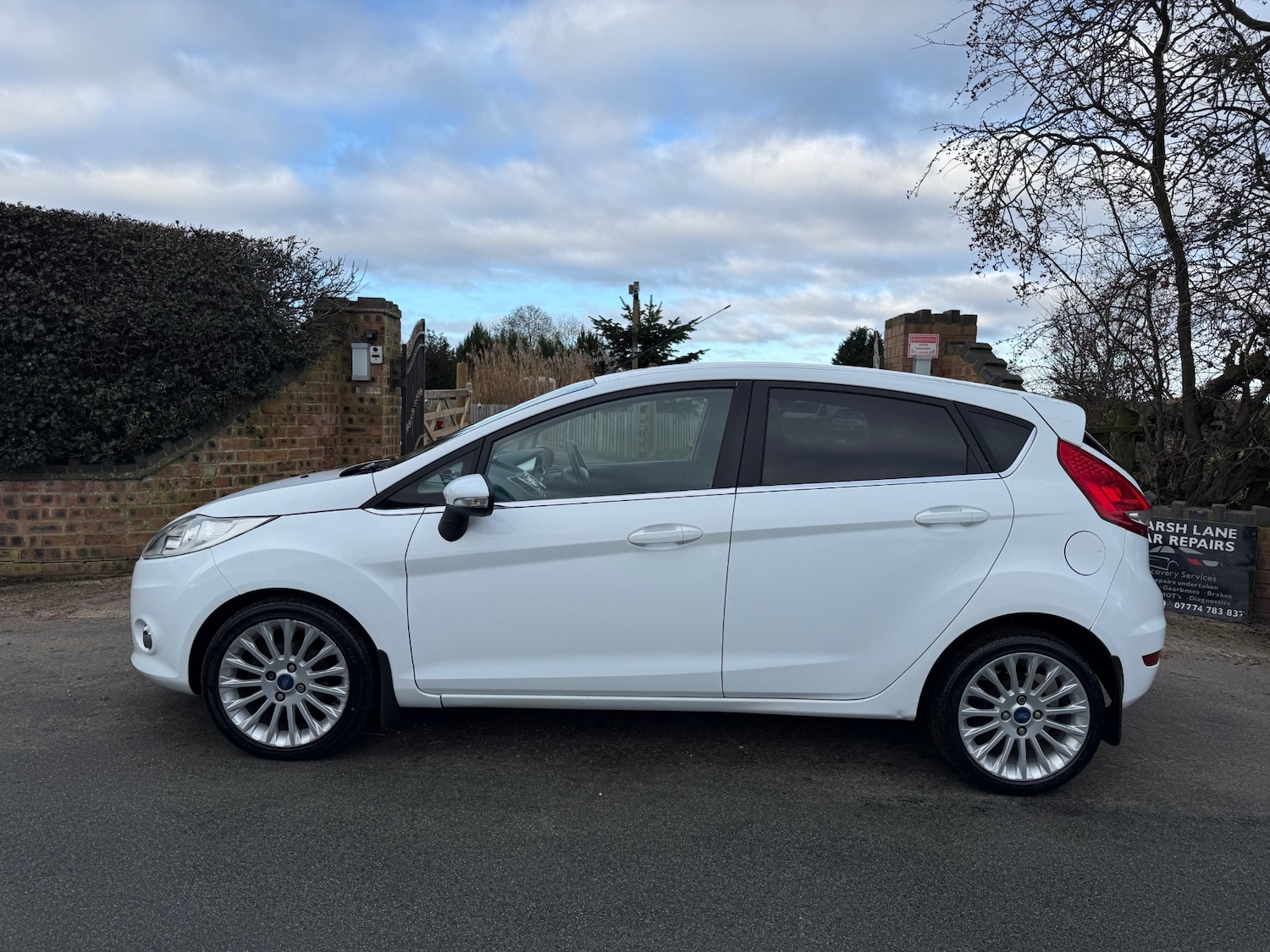 Used Ford Fiesta 2011 for sale - 77054972: Photo 7